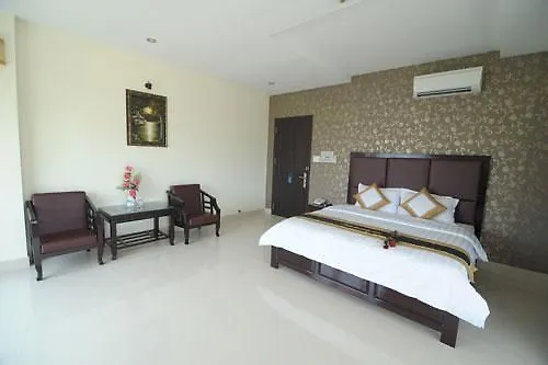 Thai Duong Hotel Ngu Hanh Son 2*,